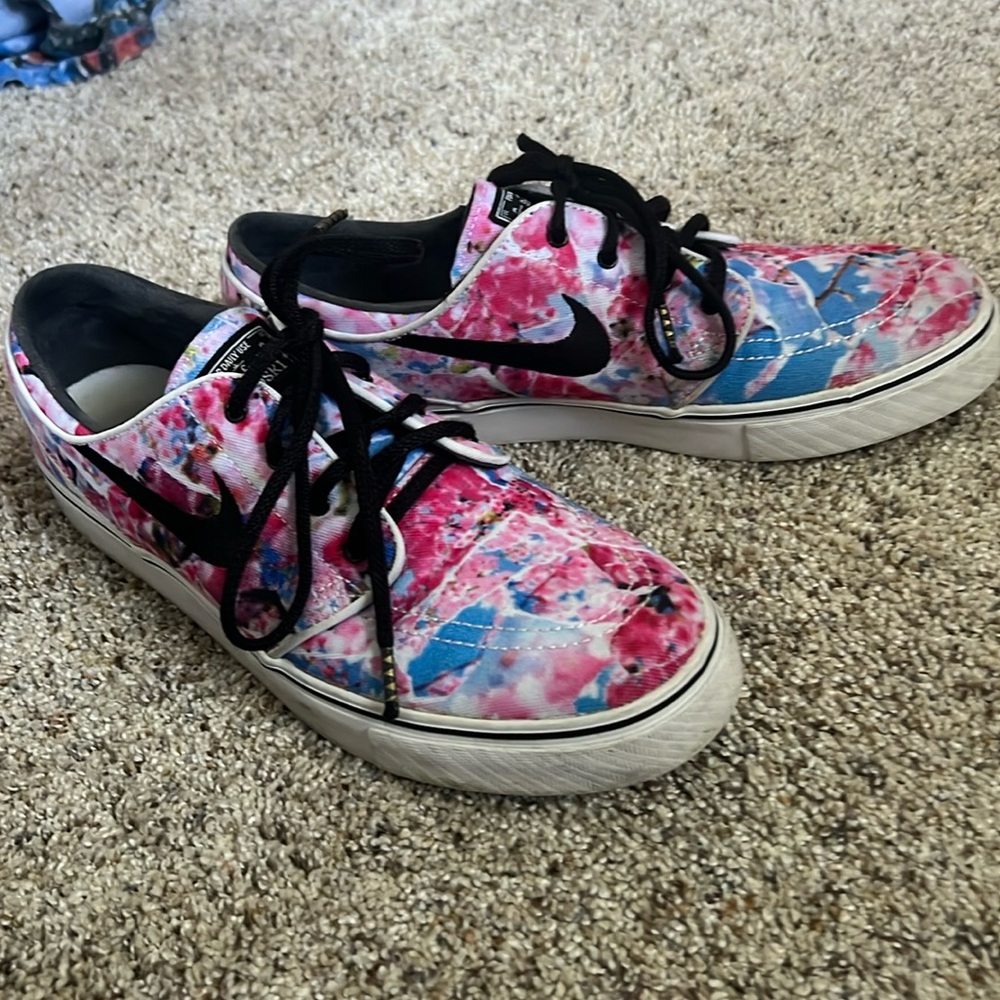 Nike SB Zoom Stefan Janoski “Cherry Blossom”
